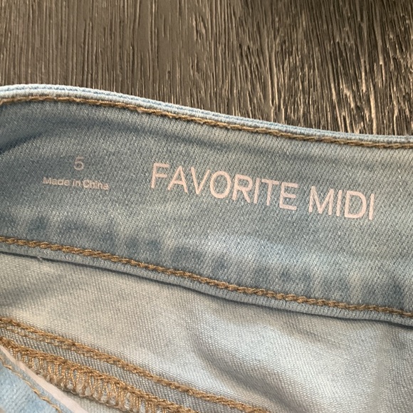 So Light Wash Blue Distressed Cuffed Midi Jean Shorts - Picture 7 of 10